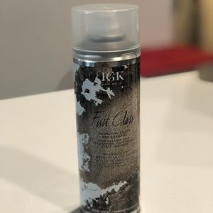 First Class Charcoal Detox Dry Shampoo